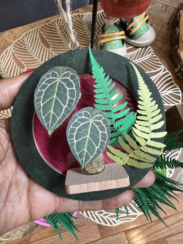 Paper Plant Round Ornament